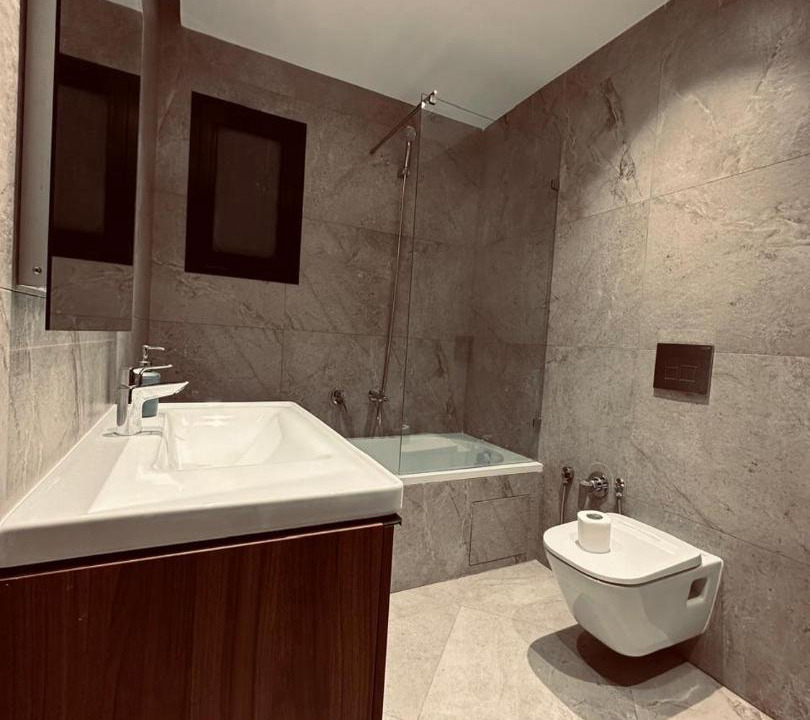 Photo of Bathroom in Jardins De Carthage