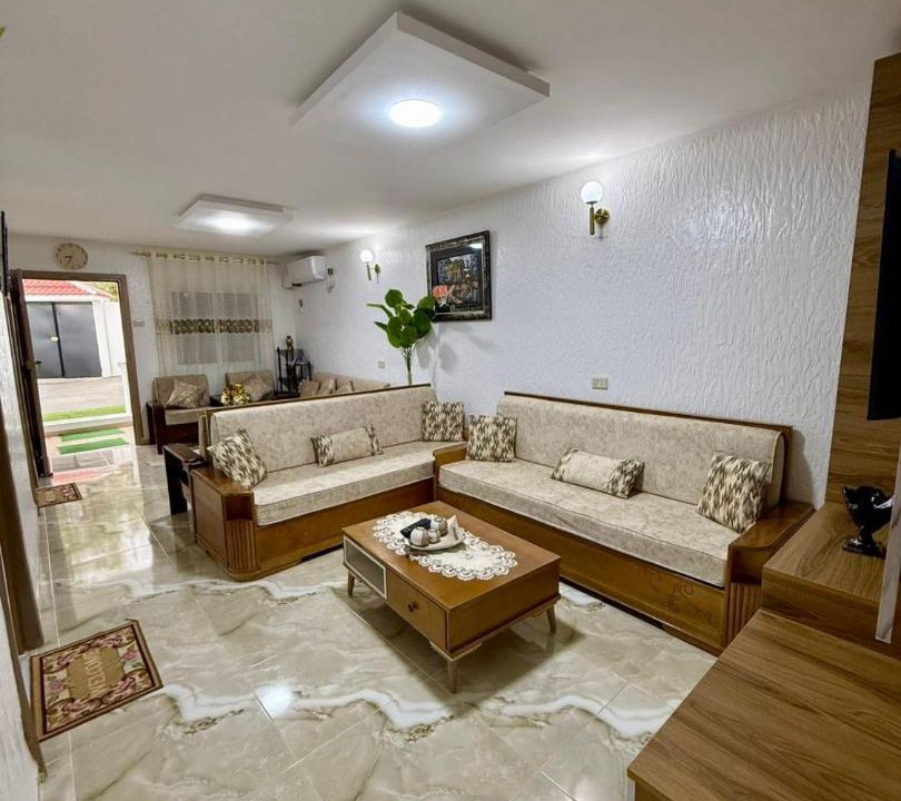 Photo of Livingroom in ‘Ayn ad Darahim