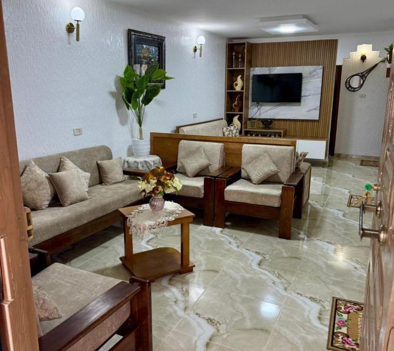 Photo of Livingroom in ‘Ayn ad Darahim