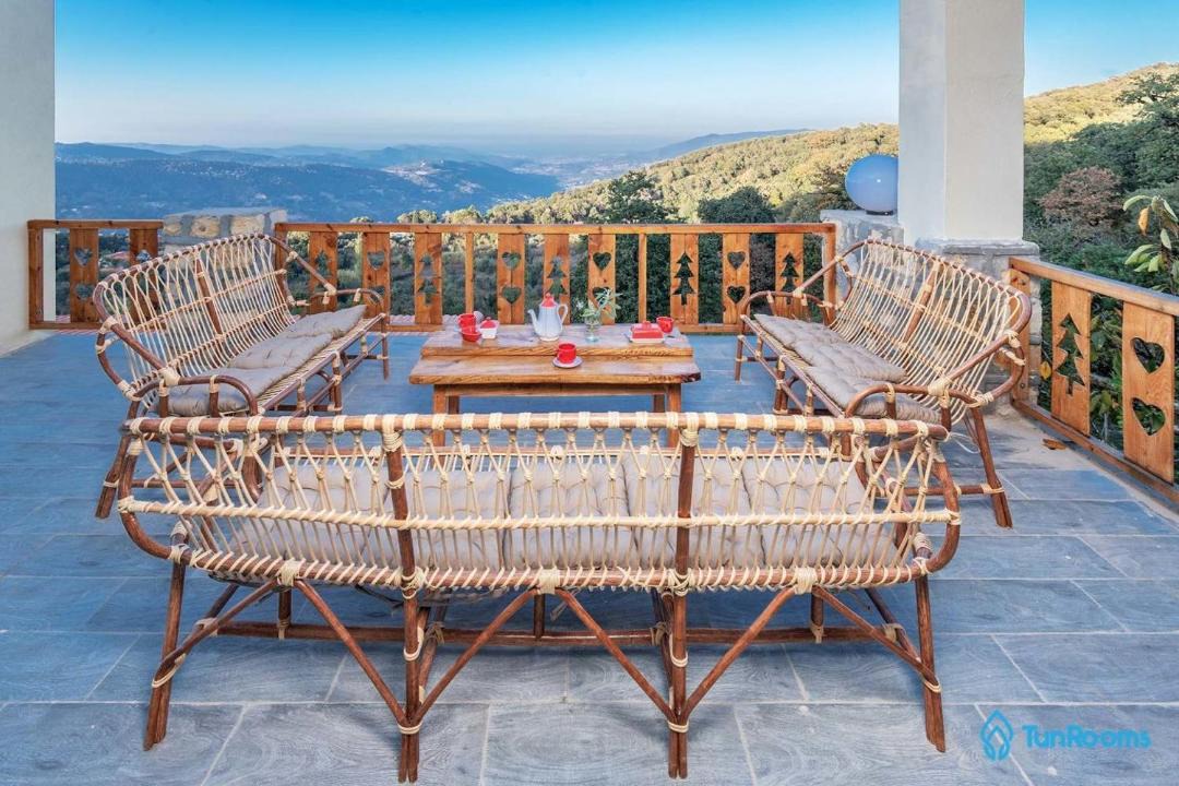 Photo of Patio Balcony in Ain Draham
