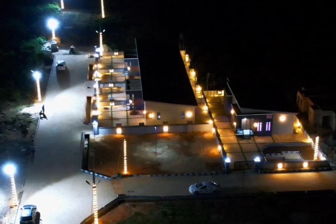 Photo of Others in Ishara
