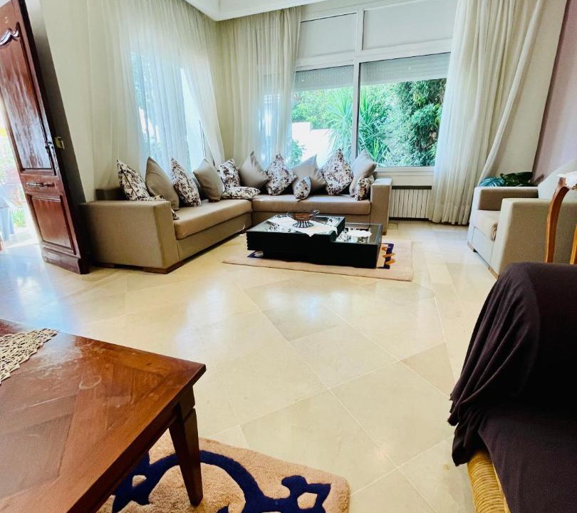 Photo of Livingroom in Ennasr