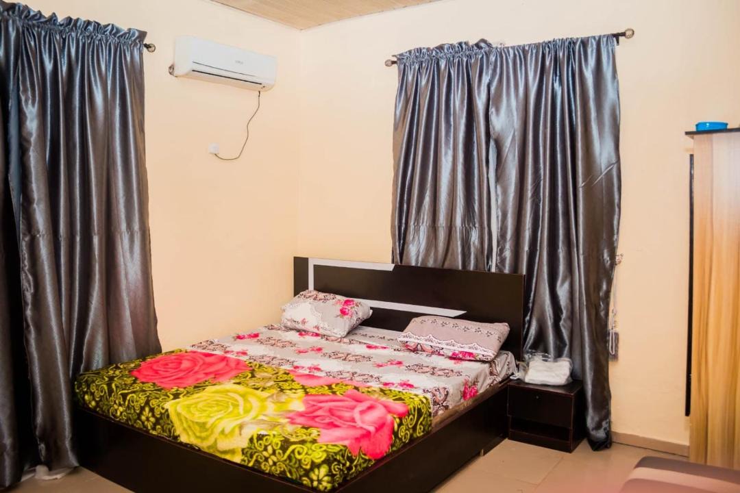 Photo of Bedroom in Osogbo
