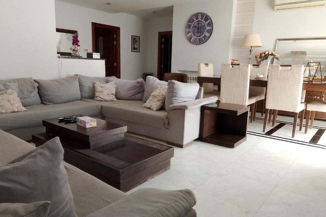 Photo of Livingroom in Western Khezama