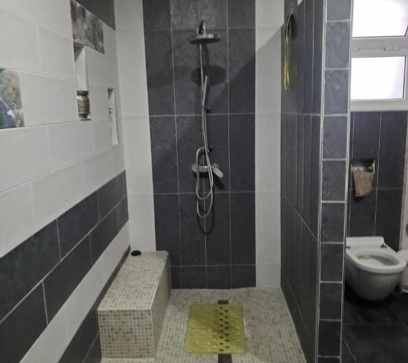 Photo of Bathroom in Ras Jebel