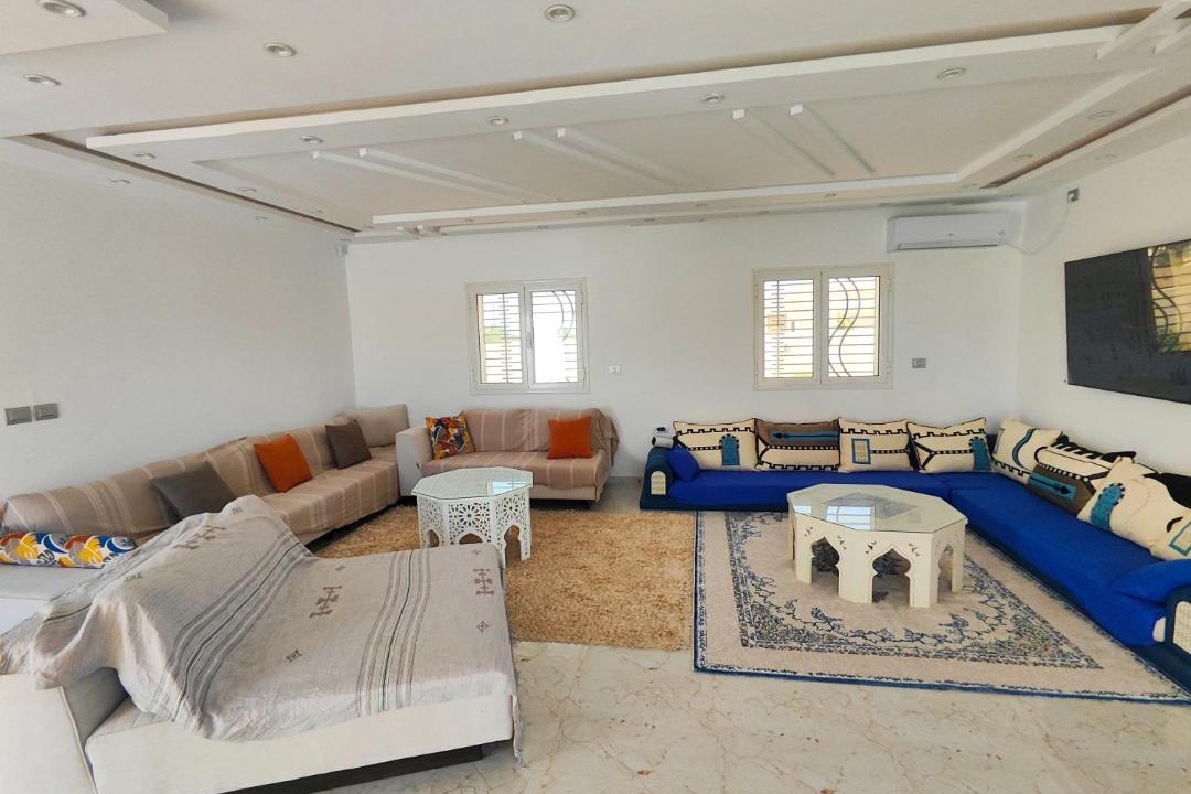 Photo of Livingroom in Sedghiane