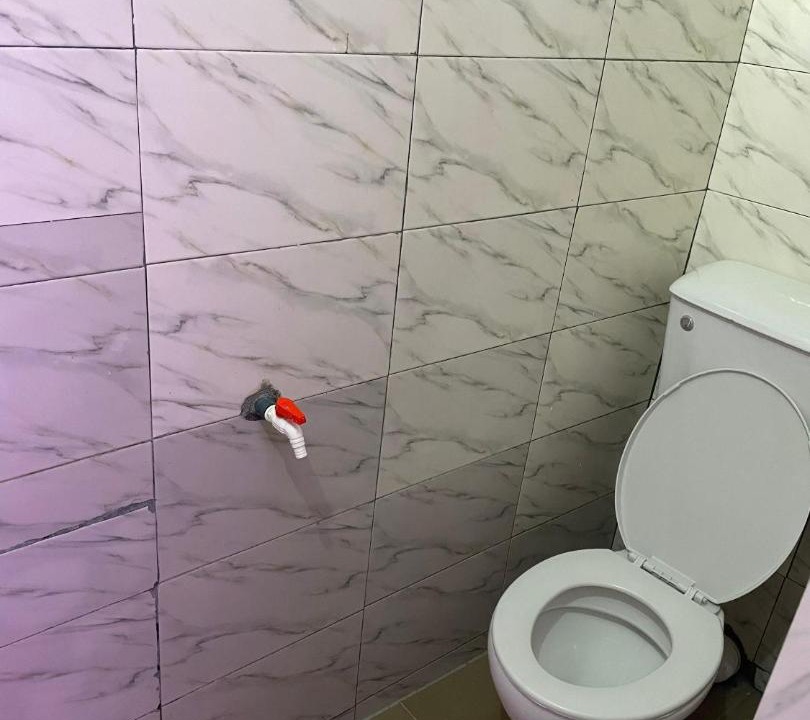 Photo of Bathroom in Igwuruta