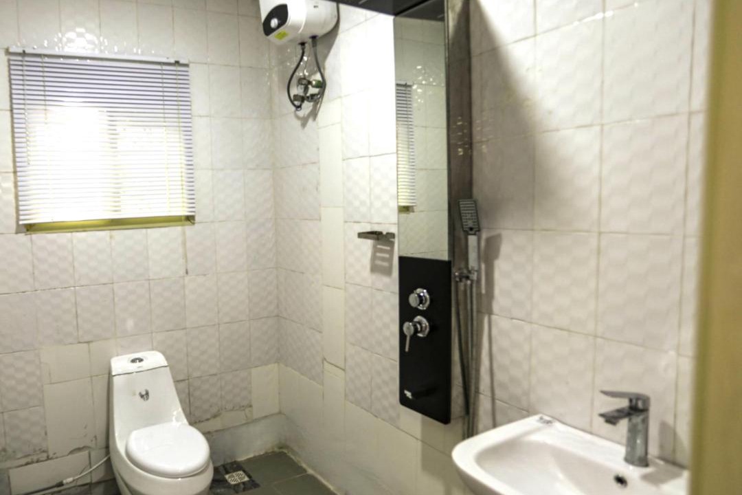 Photo of Bathroom in Ota