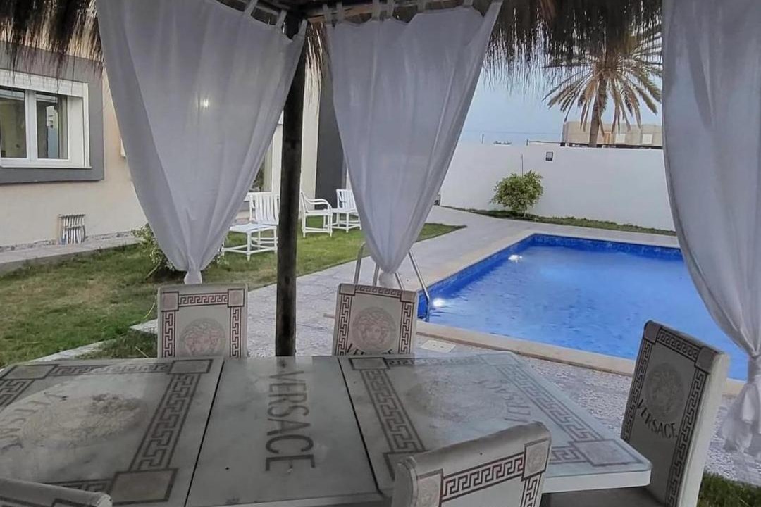 Photo of Patio Balcony in Houmt Arbah