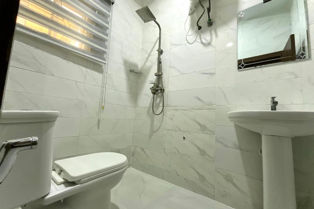 Photo of Bathroom in Arigbajo