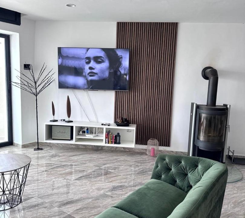 Photo of Livingroom in La Fayette