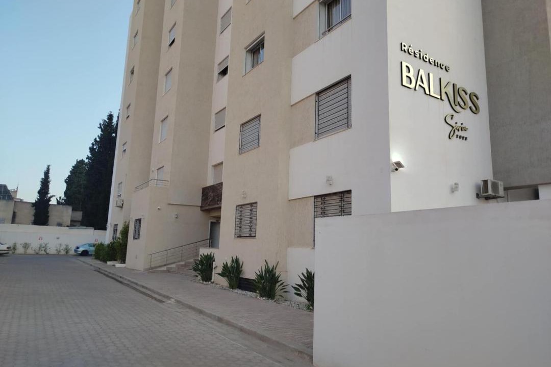 Photo of Buildings in Bou Mhel el-Bassatine