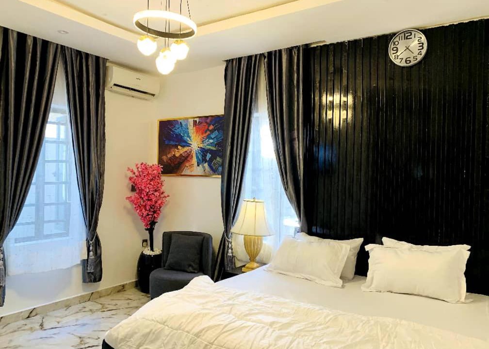 Photo of Bedroom in Orimedu