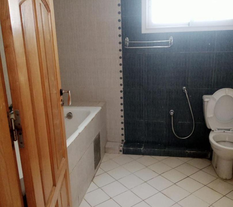 Photo of Bathroom in Ennasr