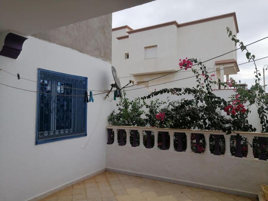 Photo of Patio Balcony in El Haouaria