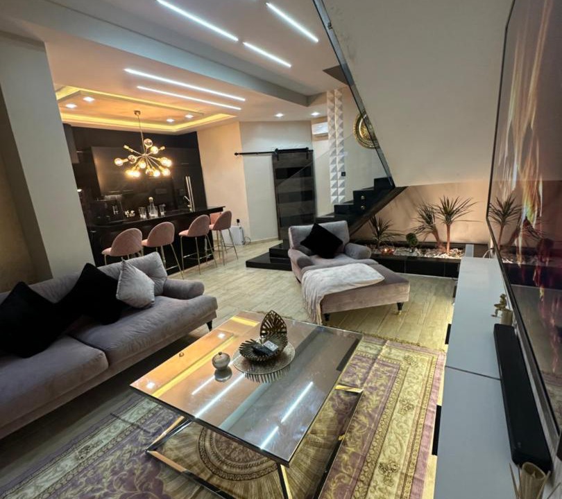 Photo of Livingroom in Eastern Khezama