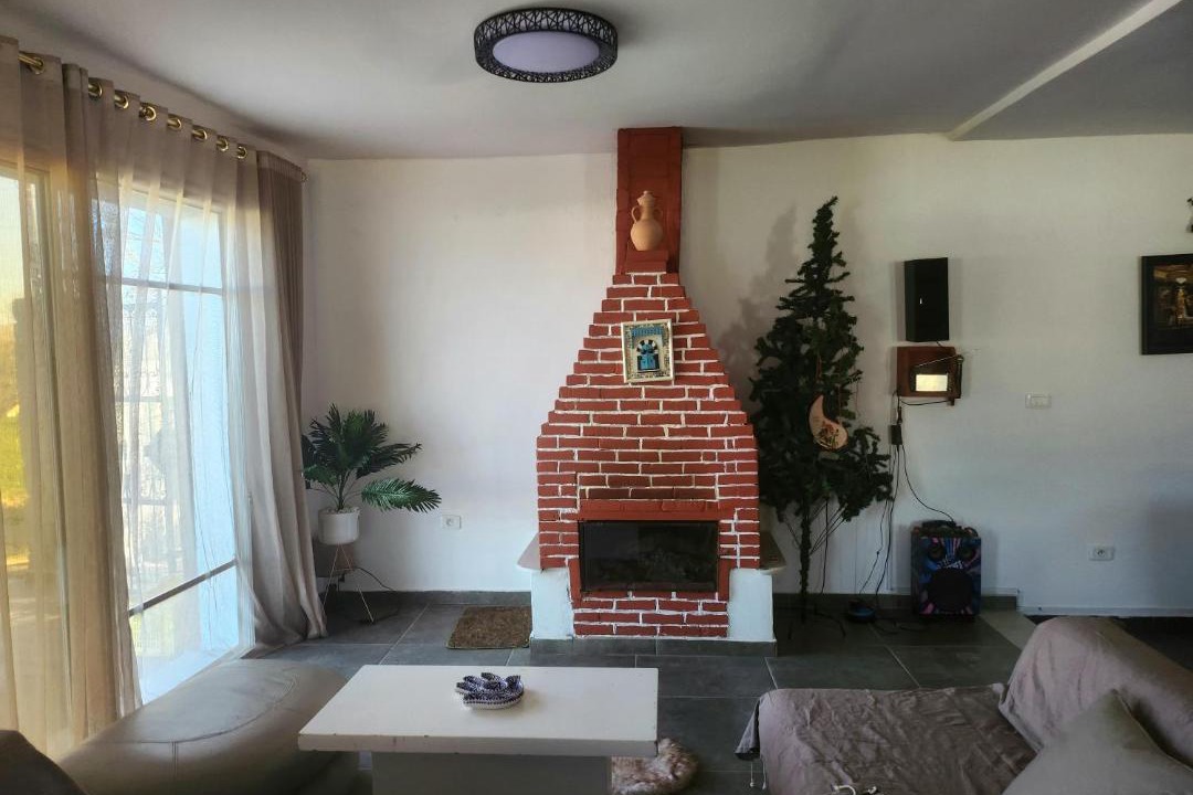 Photo of Livingroom in Ras Jebel