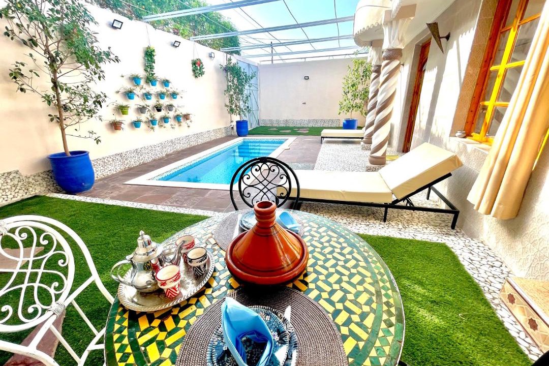 Photo of Patio Balcony in Lahebichate