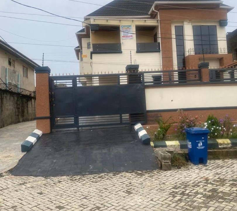 Photo of Others in Ofin
