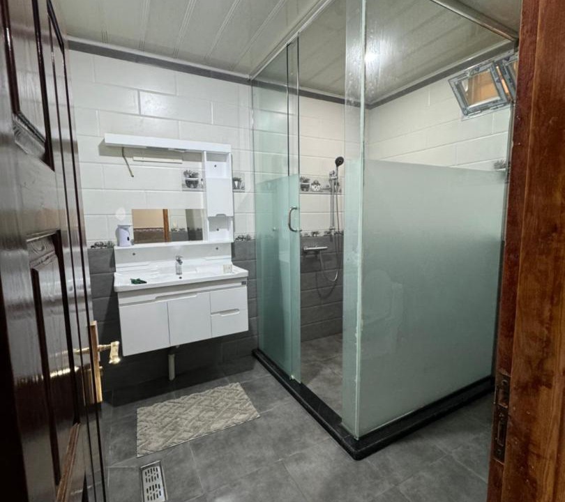 Photo of Bathroom in Bouisseville