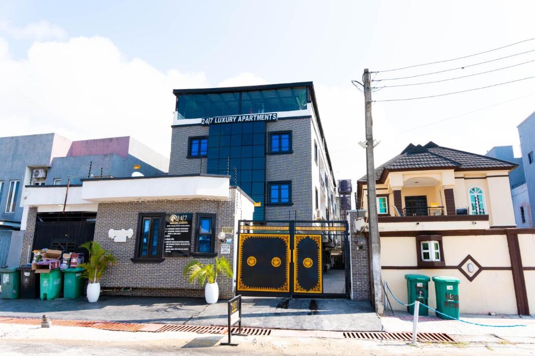 Photo of Buildings in Lekki Phase 1