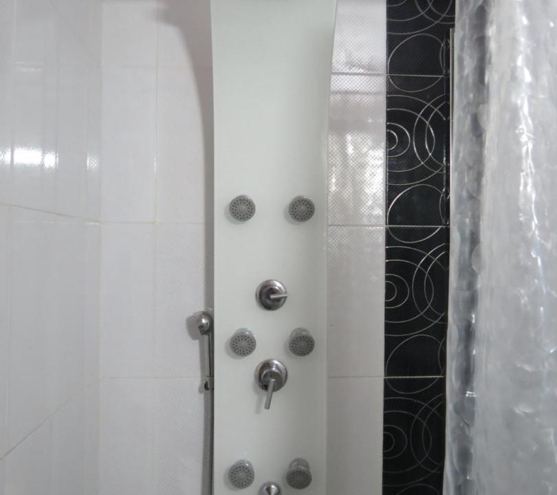 Photo of Bathroom in Sqanes