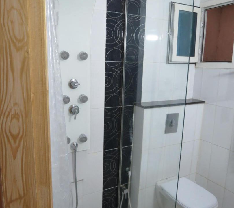 Photo of Bathroom in Sqanes