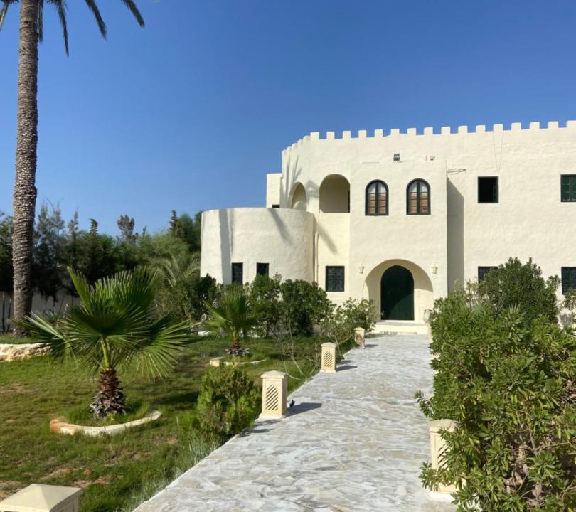Photo of Others in Erriadh
