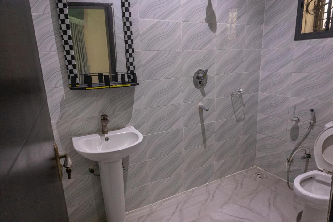 Photo of Bathroom in Akure