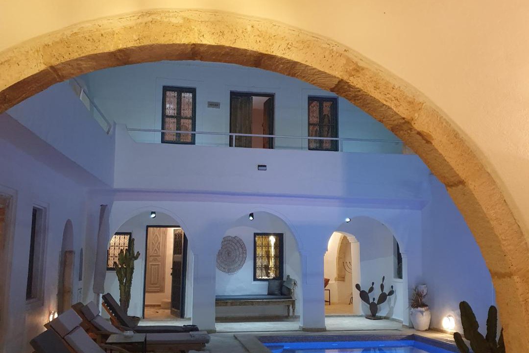Photo of Outdoor in Erriadh