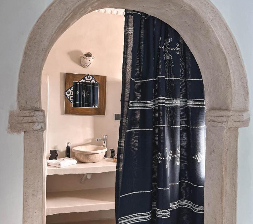 Photo of Bathroom in Erriadh