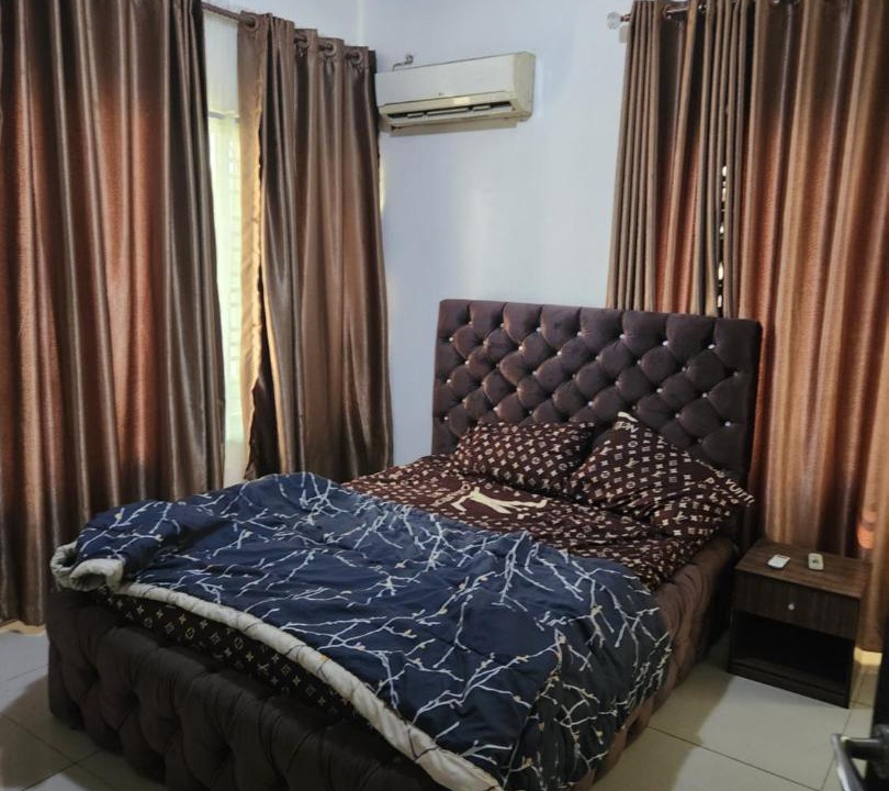 Photo of Bedroom in Ofin