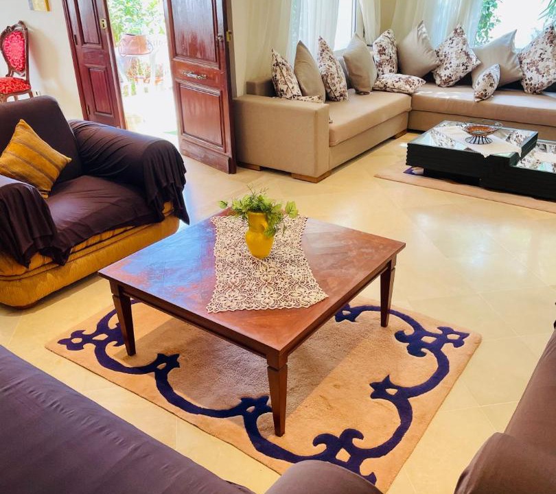 Photo of Livingroom in Ennasr