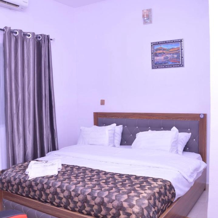 Photo of Bedroom in Oba Ile