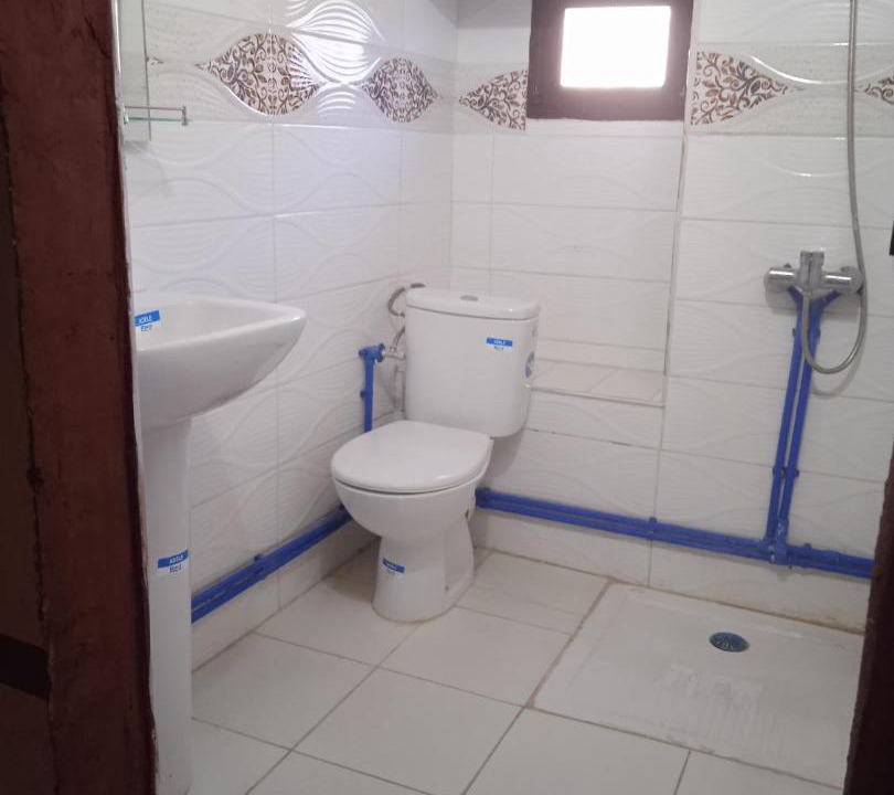 Photo of Bathroom in Lkheng