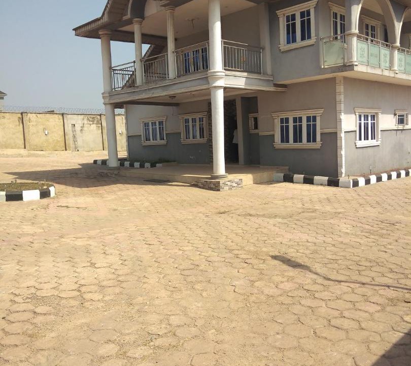 Photo of Buildings in Ishara