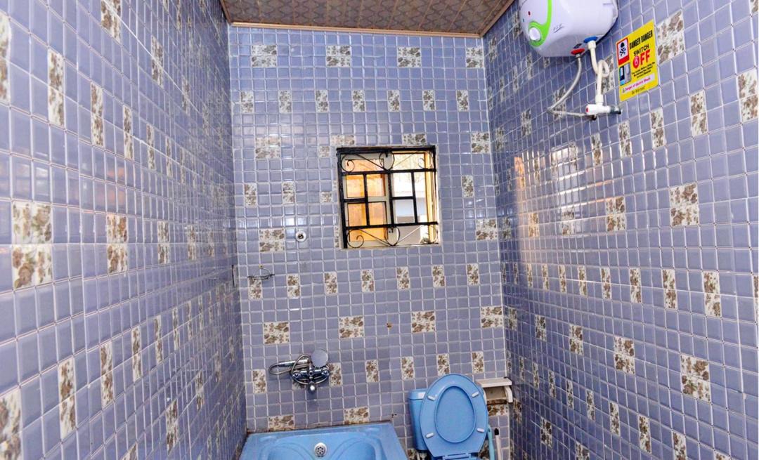 Photo of Bathroom in Epetu