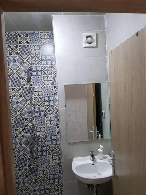 Photo of Bathroom in Anza