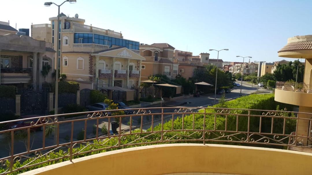 Photo of Buildings in Sheikh Zayed City
