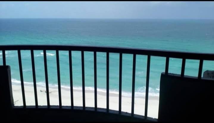Photo of Patio Balcony in Al-'Amriyah