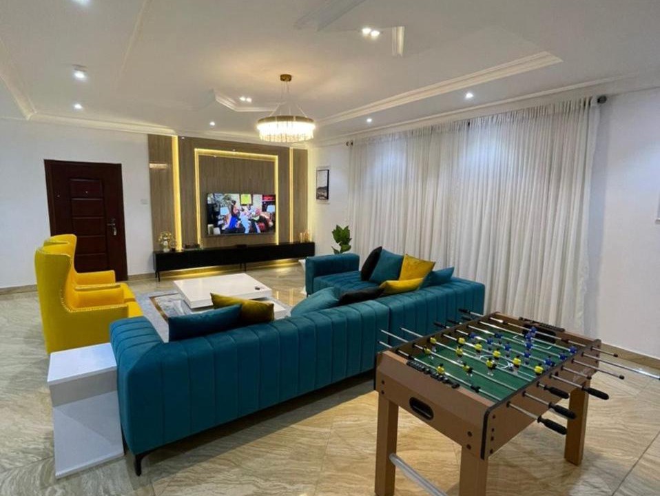 Photo of Livingroom in Ikoyi