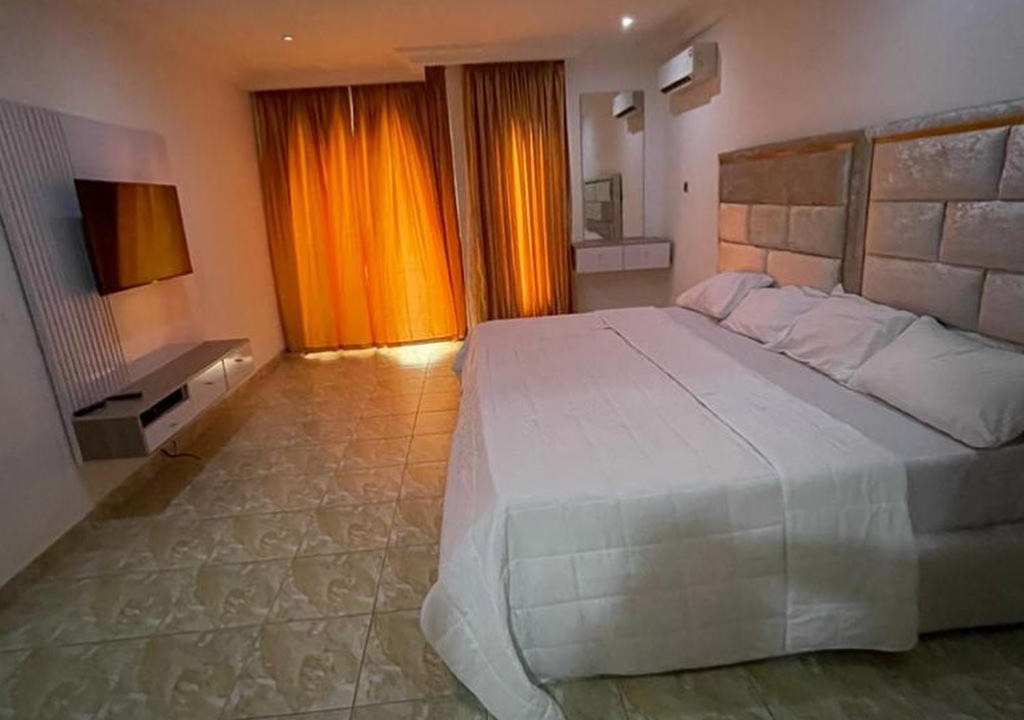 Photo of Bedroom in Ofin