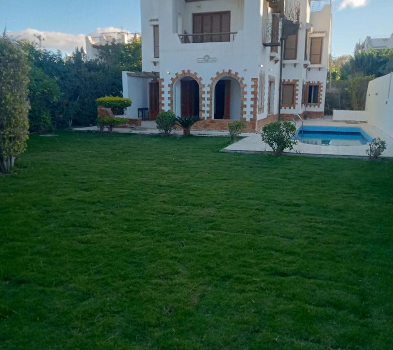 Photo of Buildings in Yusuf as-Sidiq