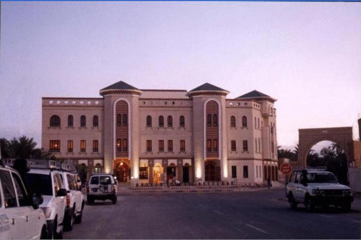 Photo of Buildings in Tozeur