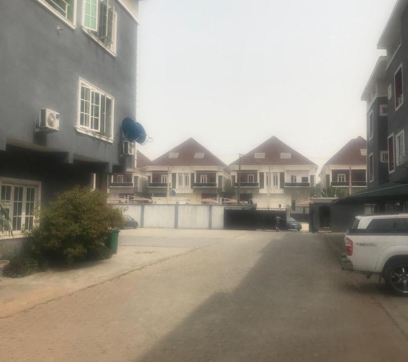 Photo of Others in Ofin