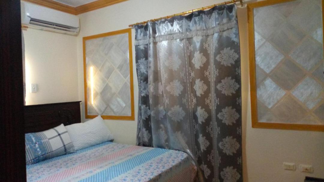 Photo of Bedroom in Pyramids Gardens