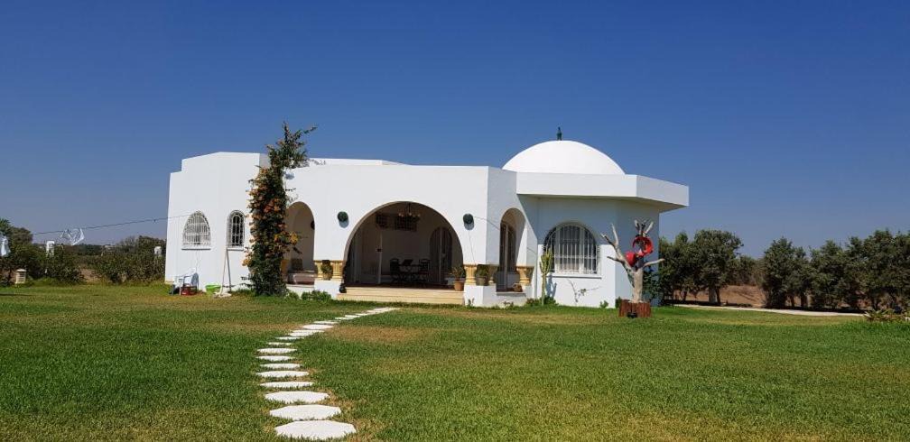 Photo of Bedroom in El Maamoura
