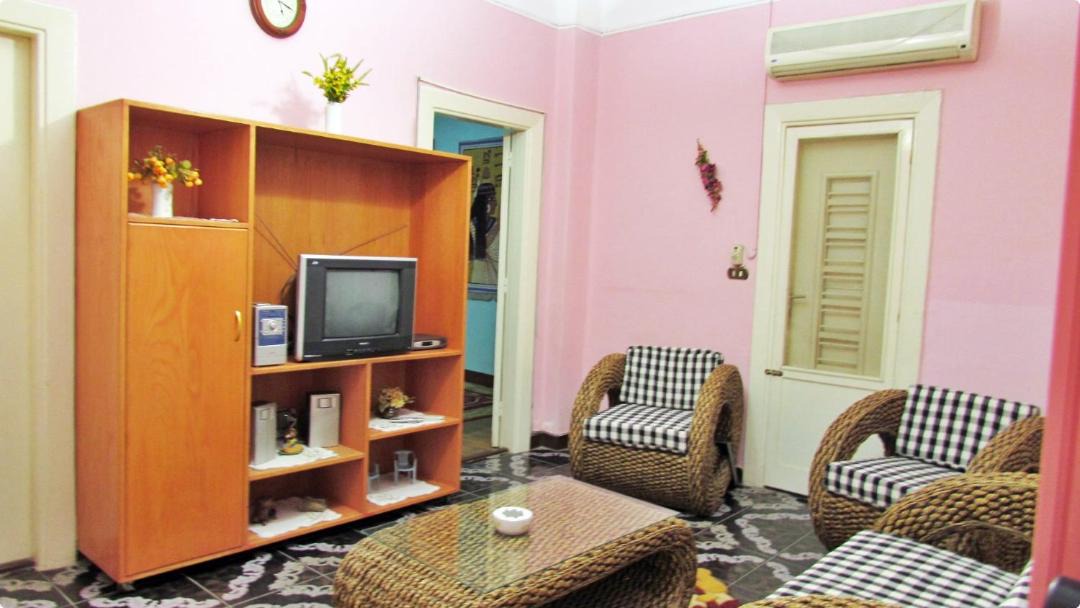 Photo of Livingroom in Al Duqqi