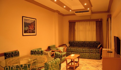 Family Room, 1 Bedroom