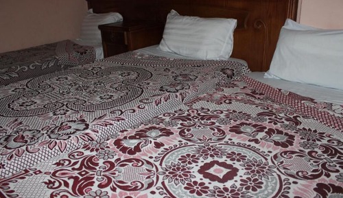City Triple Room